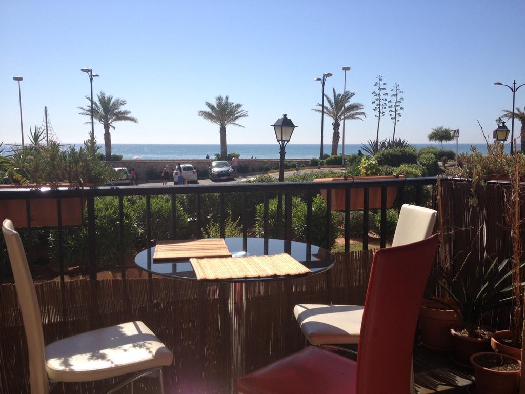 Port Saplaya - Vistas Al Mar Lägenhet Exteriör bild